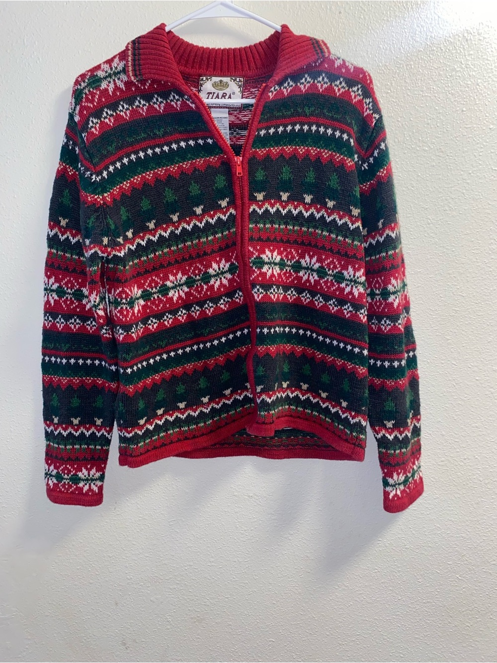 Tiara Red & Green Fair Isle Zip Cardigan